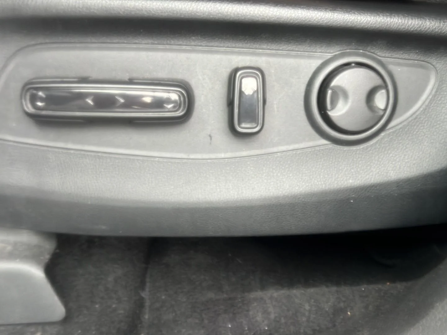 Used 2024 Meteorite Gray Metallic Honda EX image 14