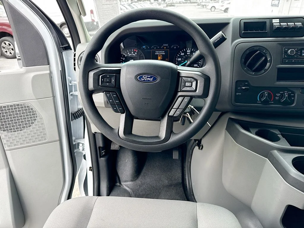 New 2026 Oxford White Ford E-350 SRW image 20