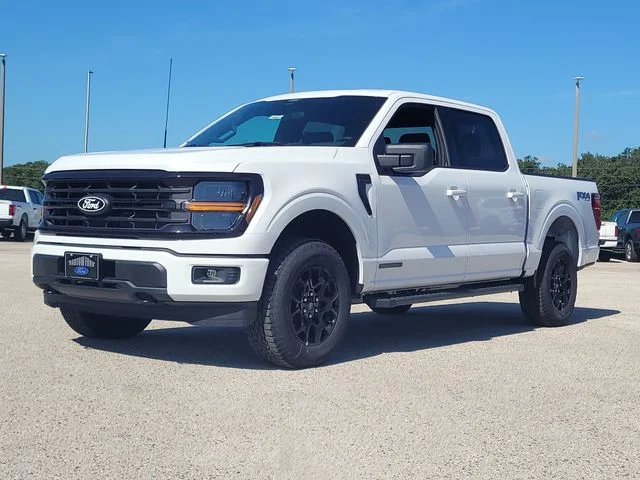 New 2026 Oxford White Ford XLT image 31