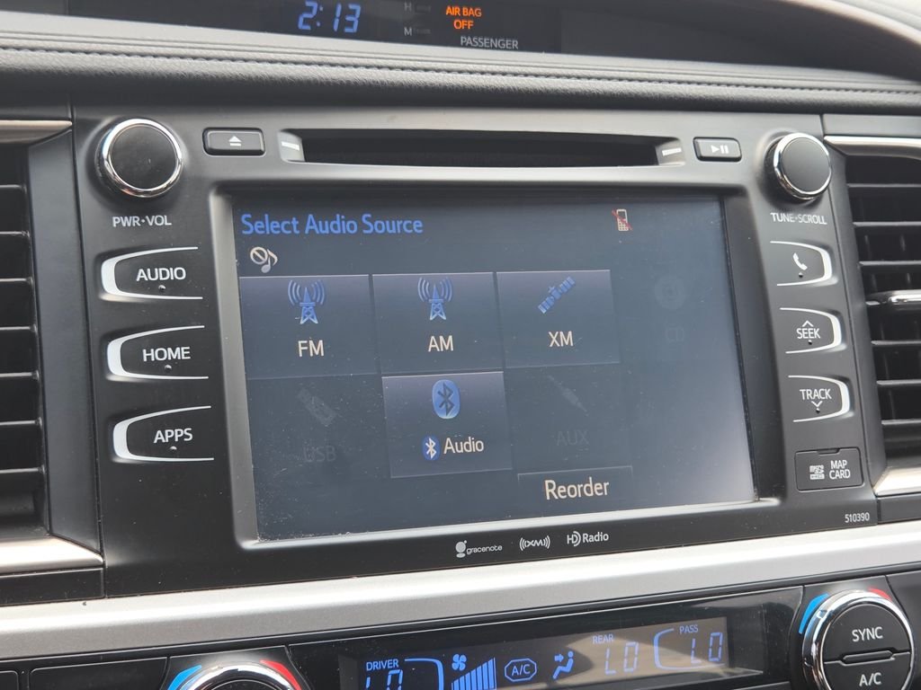 Used 2019 Black Toyota XLE image 27