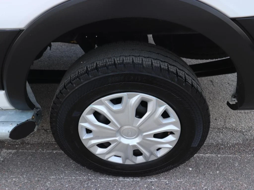 Certified Used 2024 White Ford Base image 23