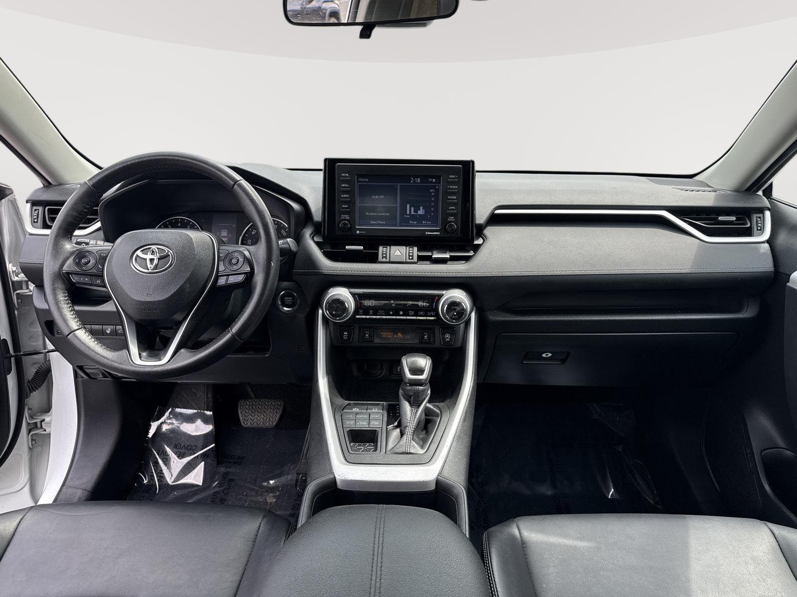 Certified Used 2022 Blizzard Pearl Toyota XLE Premium image 28