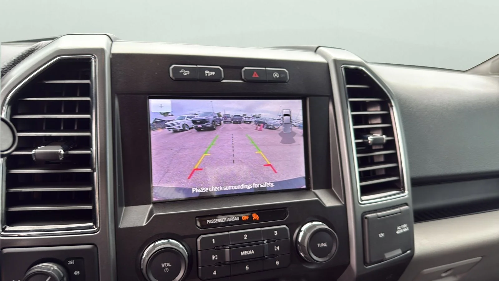 Used 2020 Red Ford XLT image 18