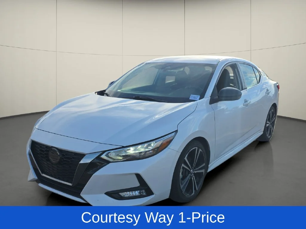 Used 2023 White Nissan SR image 4