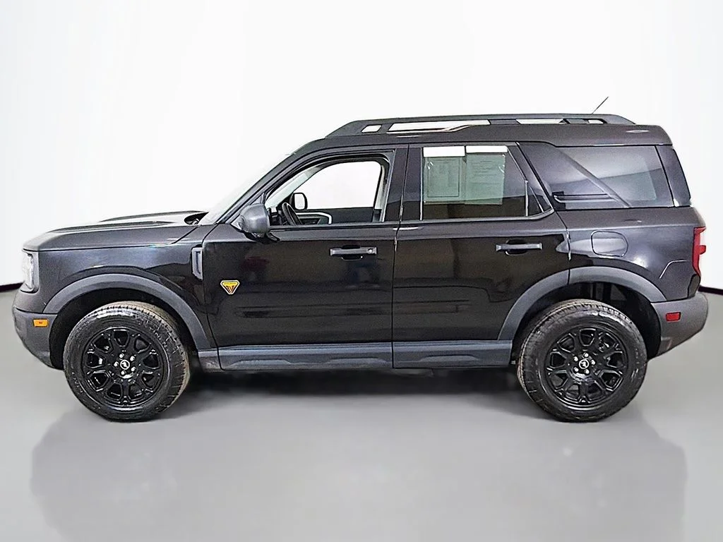 Used 2025 Shadow Black Ford Badlands image 14