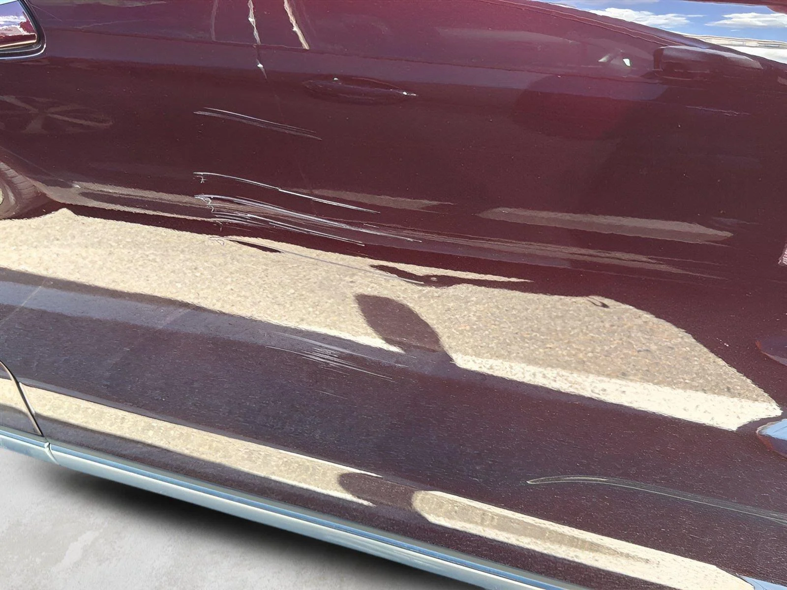 Used 2020 Sangria KIA S image 3