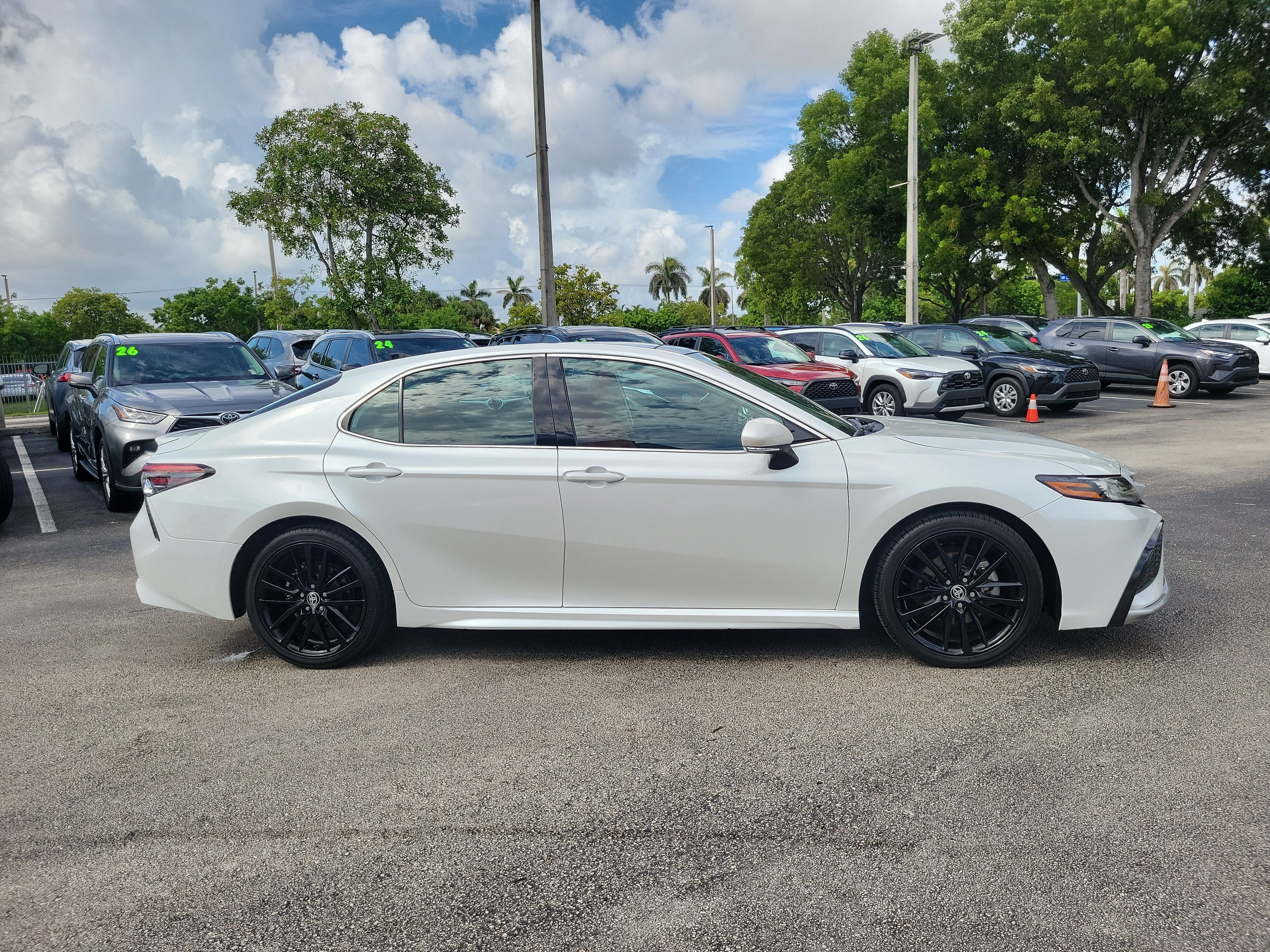 Used 2022 Pearl Toyota XSE image 4