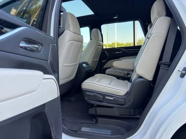 Used 2021 Crystal White Tricoat Cadillac Sport image 6