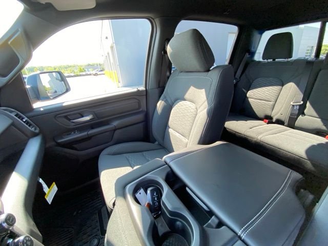 New 2026 Hydro Blue Pearl-Coat Exterior Paint RAM Warlock image 12