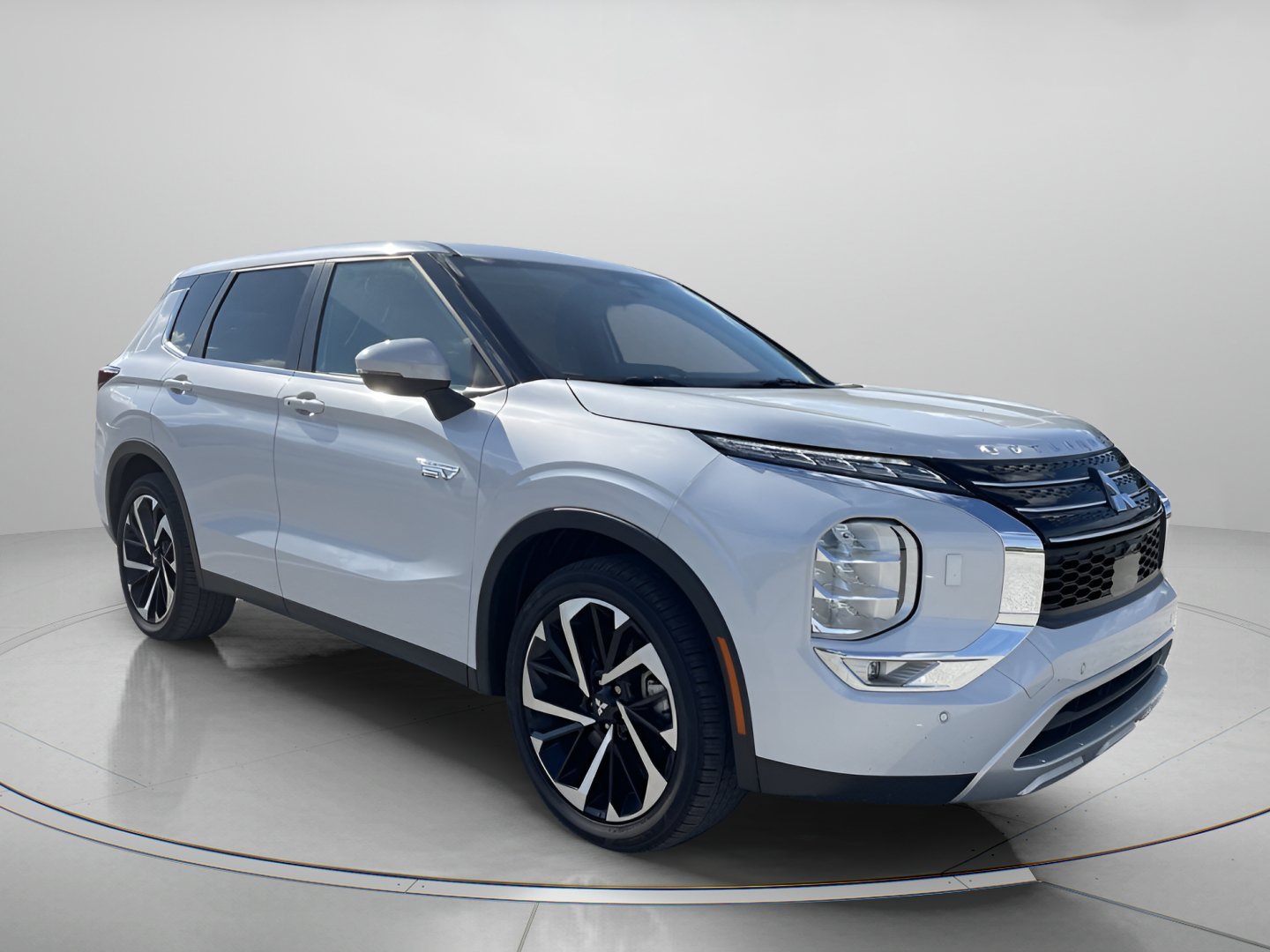 2025 Mitsubishi Outlander Plug-in Hybrid