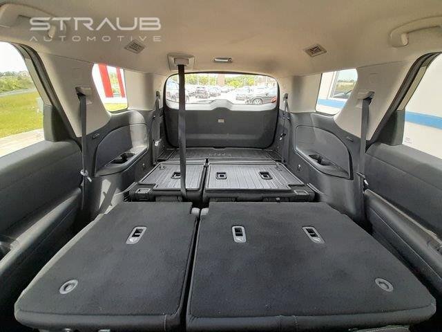 Used 2022 Gun Metallic Nissan SV image 50