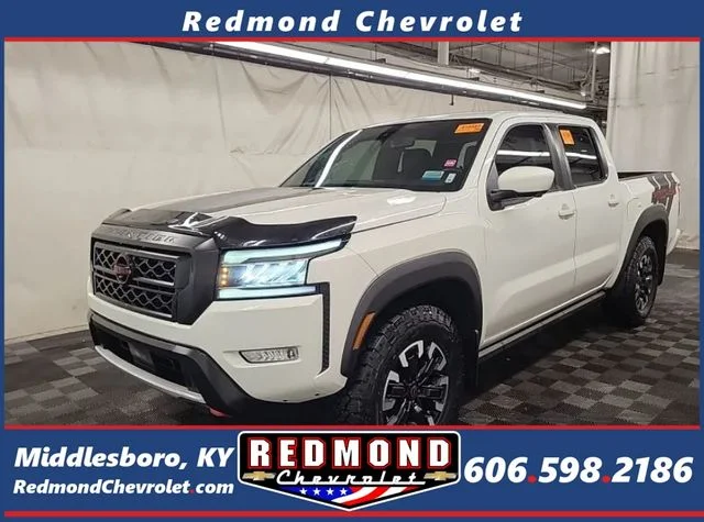 2023 Nissan Frontier PRO-4X Crew Cab's photo