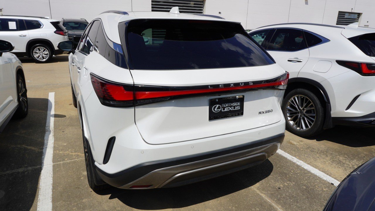 Certified Used 2024 White Lexus RX 350 Luxury image 7