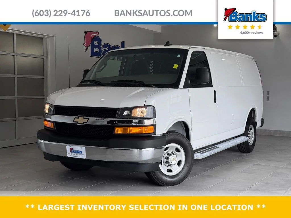 2024 Chevrolet Express 2500 Work Van HD's photo