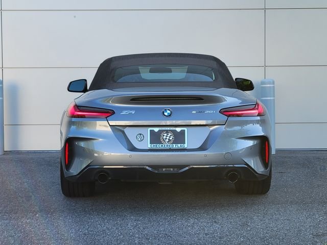 Used 2023 Skyscraper Gray Metallic BMW sDrive30i image 10