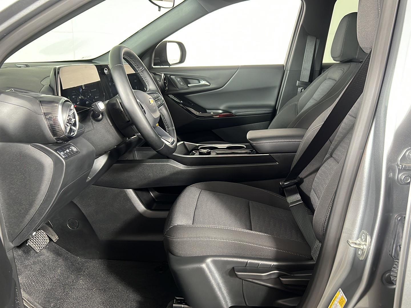 Used 2026 Sterling Gray Metallic Chevrolet AWD LT image 37