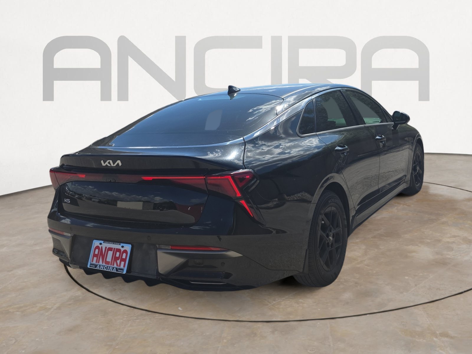 Certified Used 2025 Aurora Black Pearl Kia LXS image 8