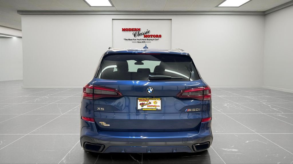 Used 2021 Blue BMW M50i image 10