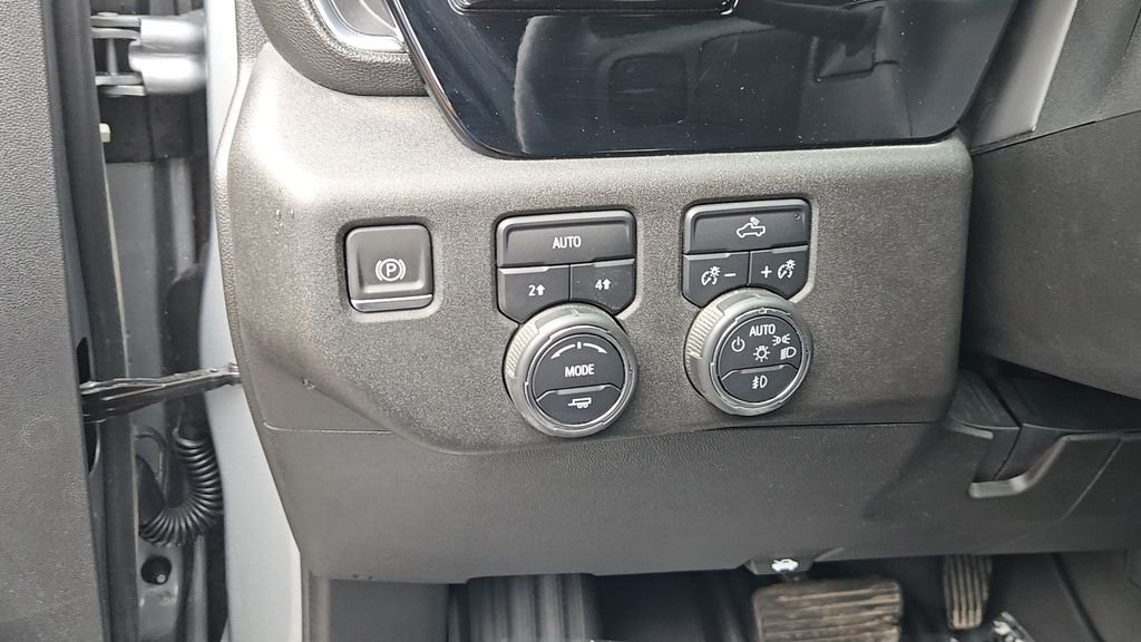 Used 2024 Gray Chevrolet RST image 10