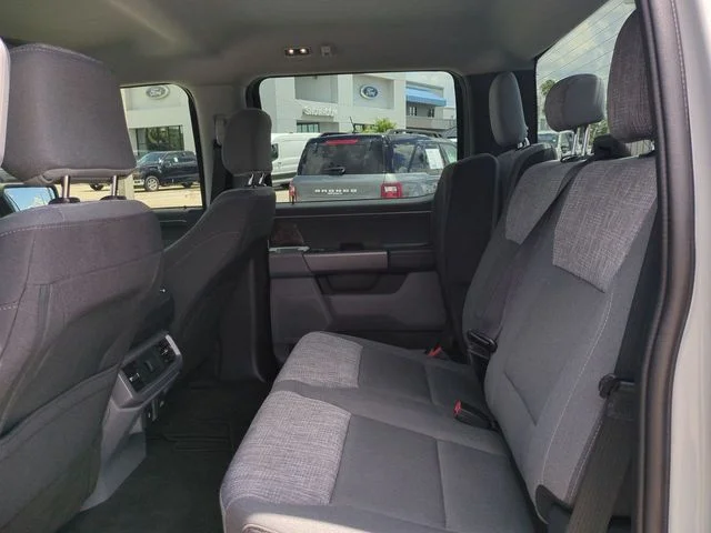 Certified Used 2023 Avalanche Ford XLT image 14
