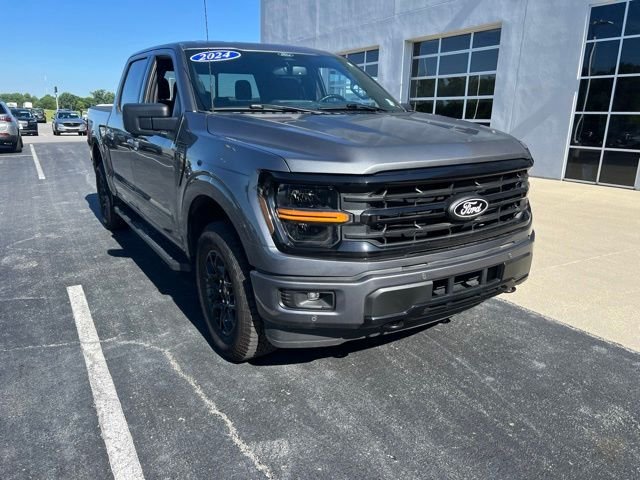 Used 2024 Gray Metallic Ford XLT image 7