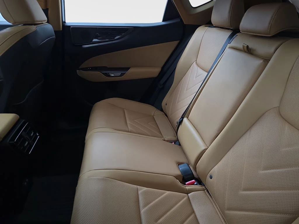 New 2026 Copper Crest Lexus 450h+ Premium image 14