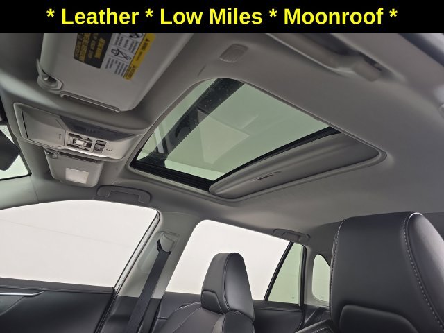 Used 2025 Pearl Toyota Limited image 25