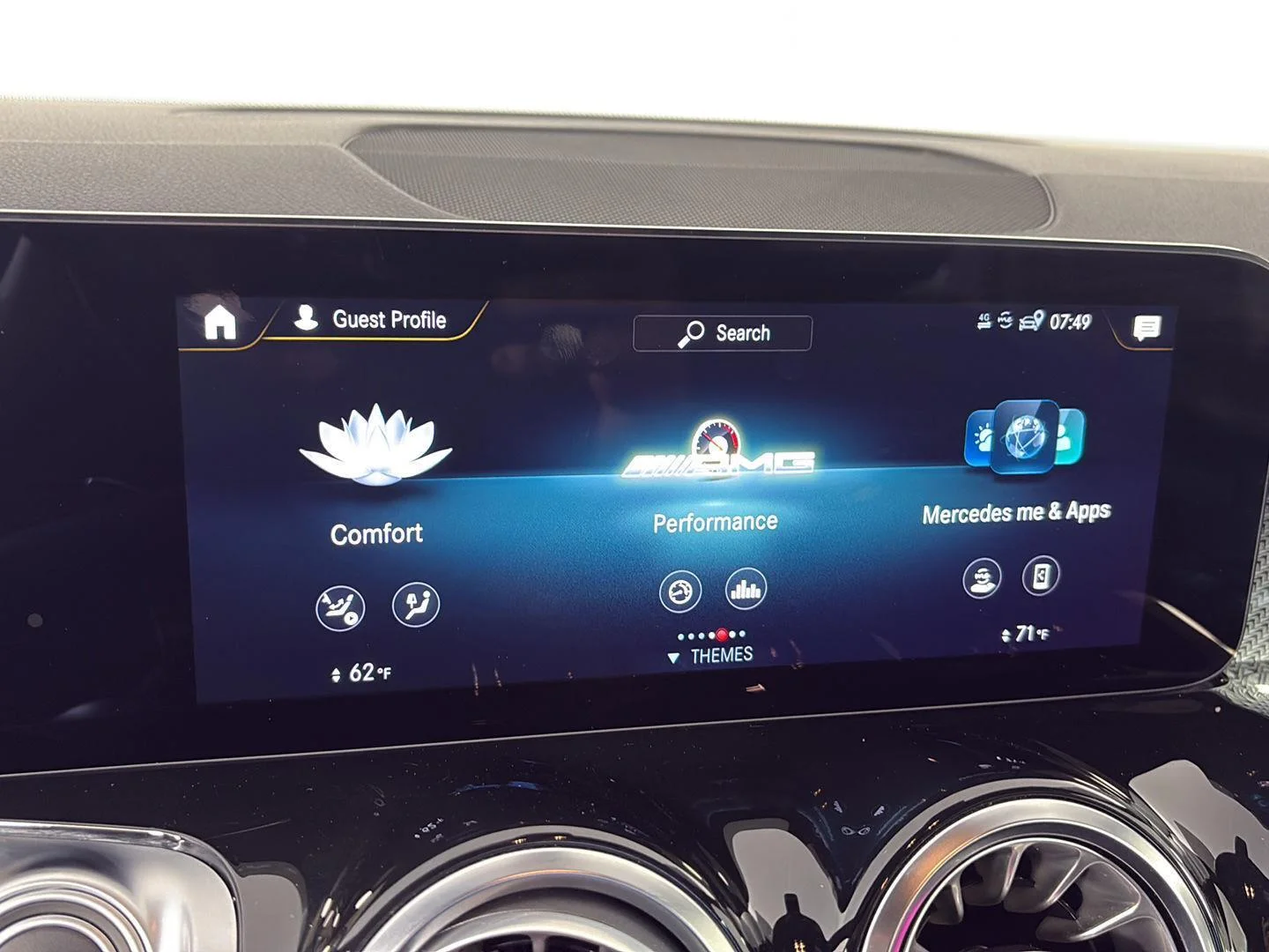 Used 2023 Polar White Mercedes-Benz AMG® GLB 35 image 33