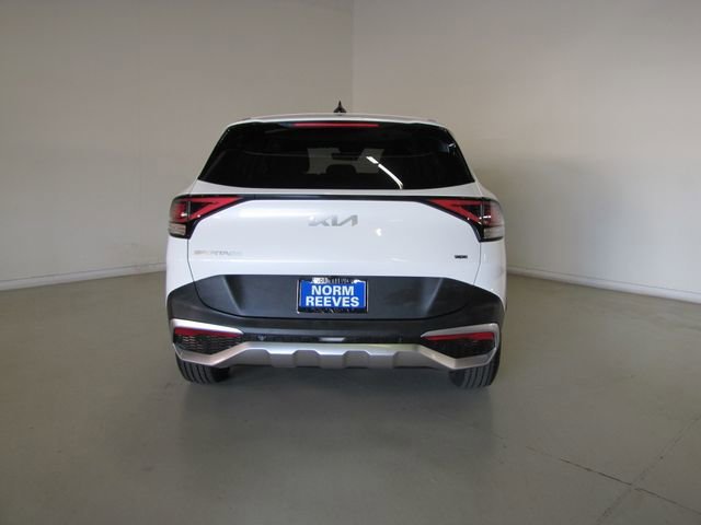 Used 2023 Snow White Pearl Kia LX image 23