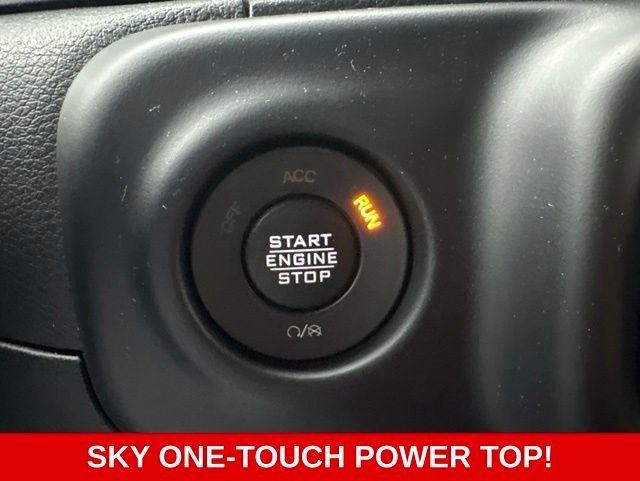 Used 2023 White Jeep Sahara image 22