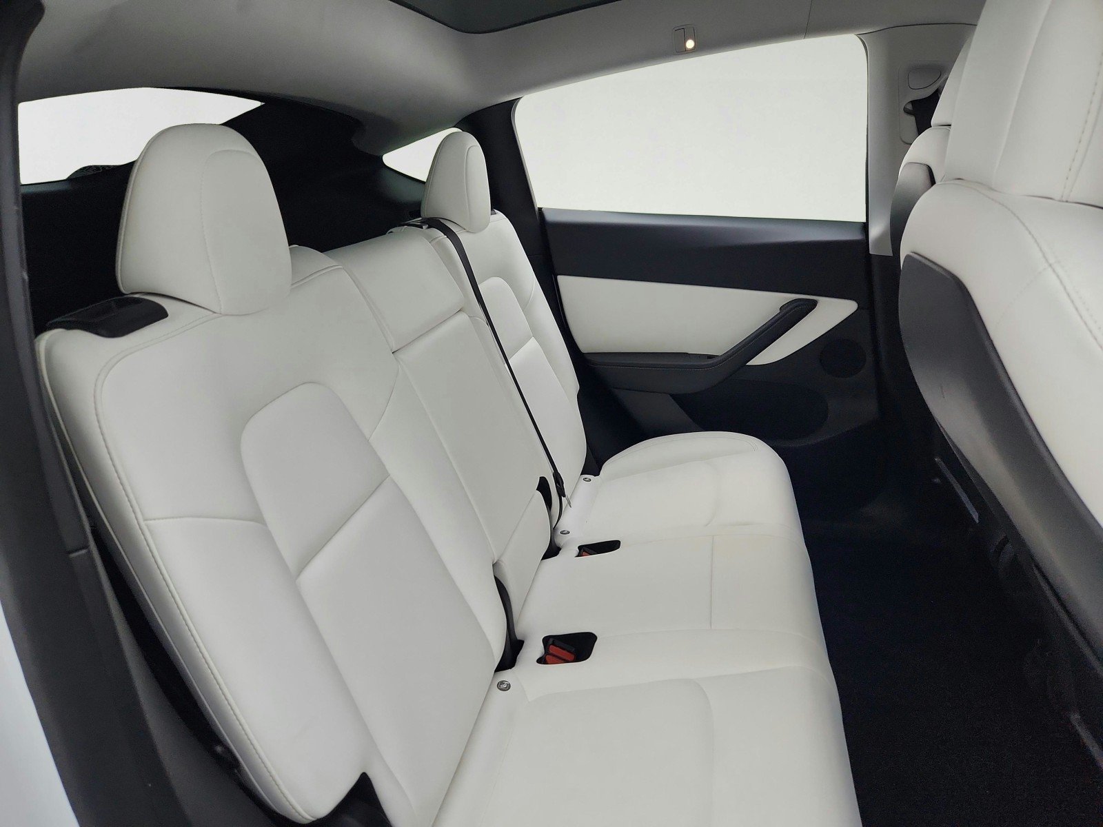 Used 2021 WHITE Tesla Long Range image 28