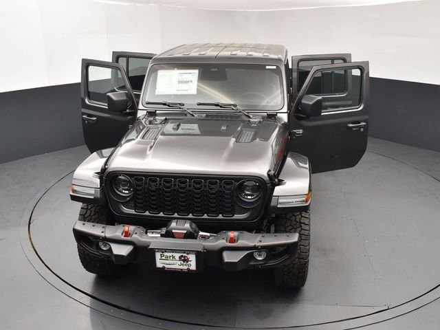 New 2026 Granite Crystal Metallic Clear-Coat Exterior Paint Jeep Shadow Ops image 26