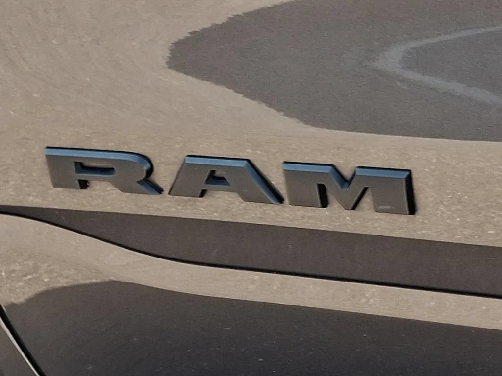 Used 2022 Granite Crystal Metallic Clearcoat Ram Big Horn image 30