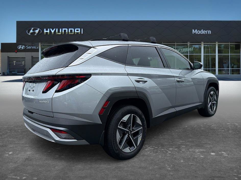 New 2026 Shimmering Silver Hyundai SEL AWD image 3