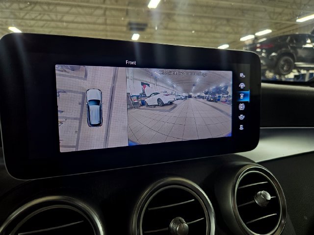 Used 2020 Blue Mercedes-Benz GLC 300 image 11
