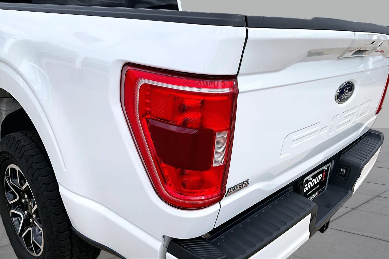 Used 2023 Oxford White Ford XLT image 26