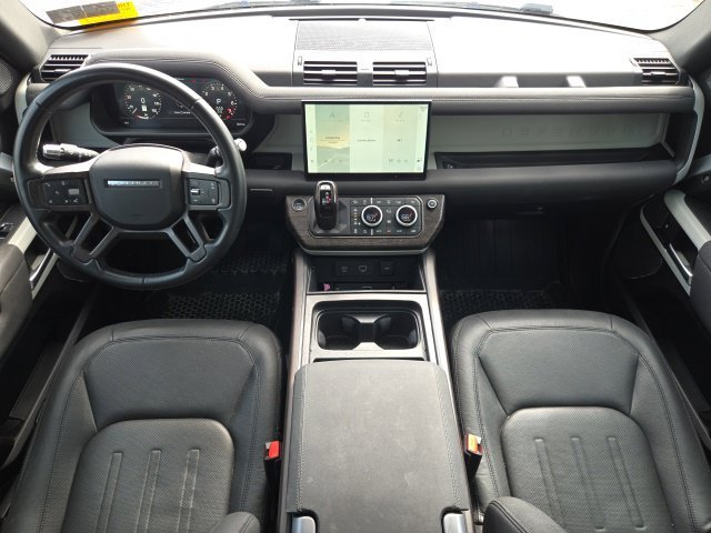 Used 2022 Silver Land Rover S image 12