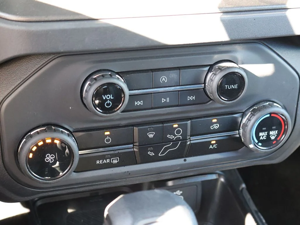 New 2026 Oxford White Ford Big Bend® image 34