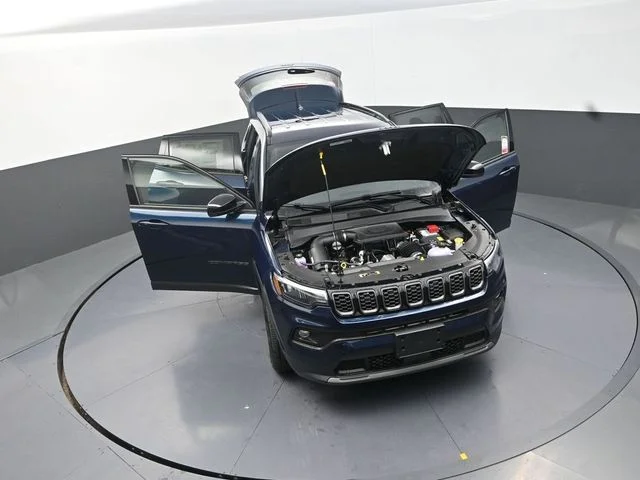 New 2026 Fathom Blue Pearl-Coat Exterior Paint Jeep Latitude image 33