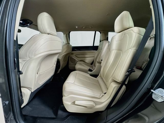 Used 2021 Gray Jeep Limited image 43