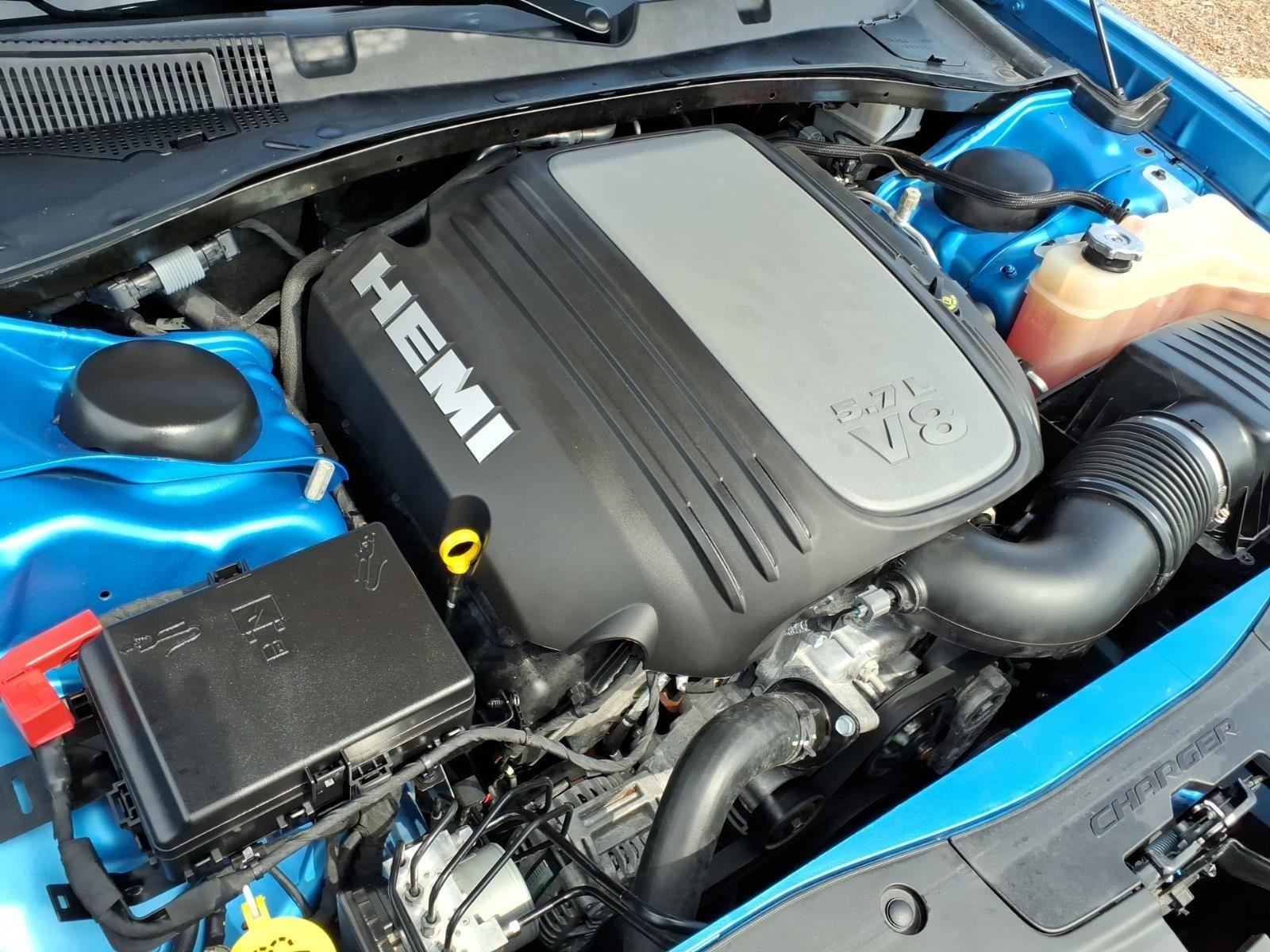 Used 2023 B5 Blue Pearlcoat Dodge R/T image 29