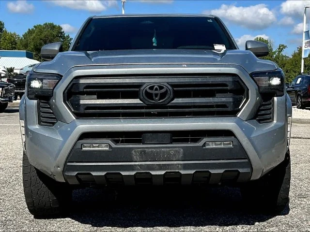 Used 2025 Silver Toyota SR5 image 2