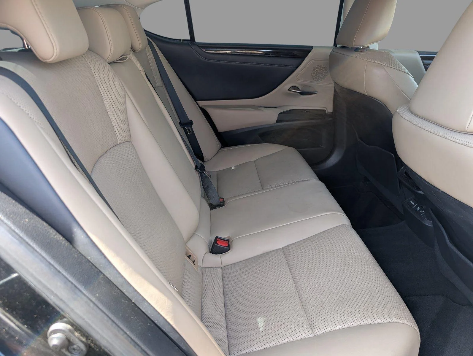 Used 2021 Caviar Lexus ES 350 image 38