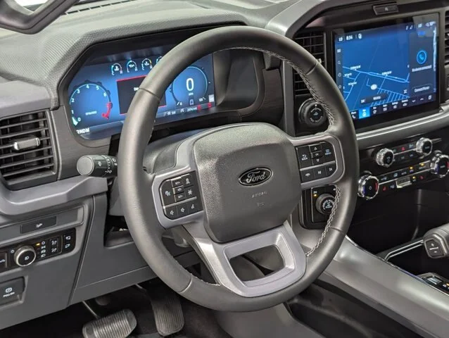 New 2026 Oxford White Ford XLT image 44