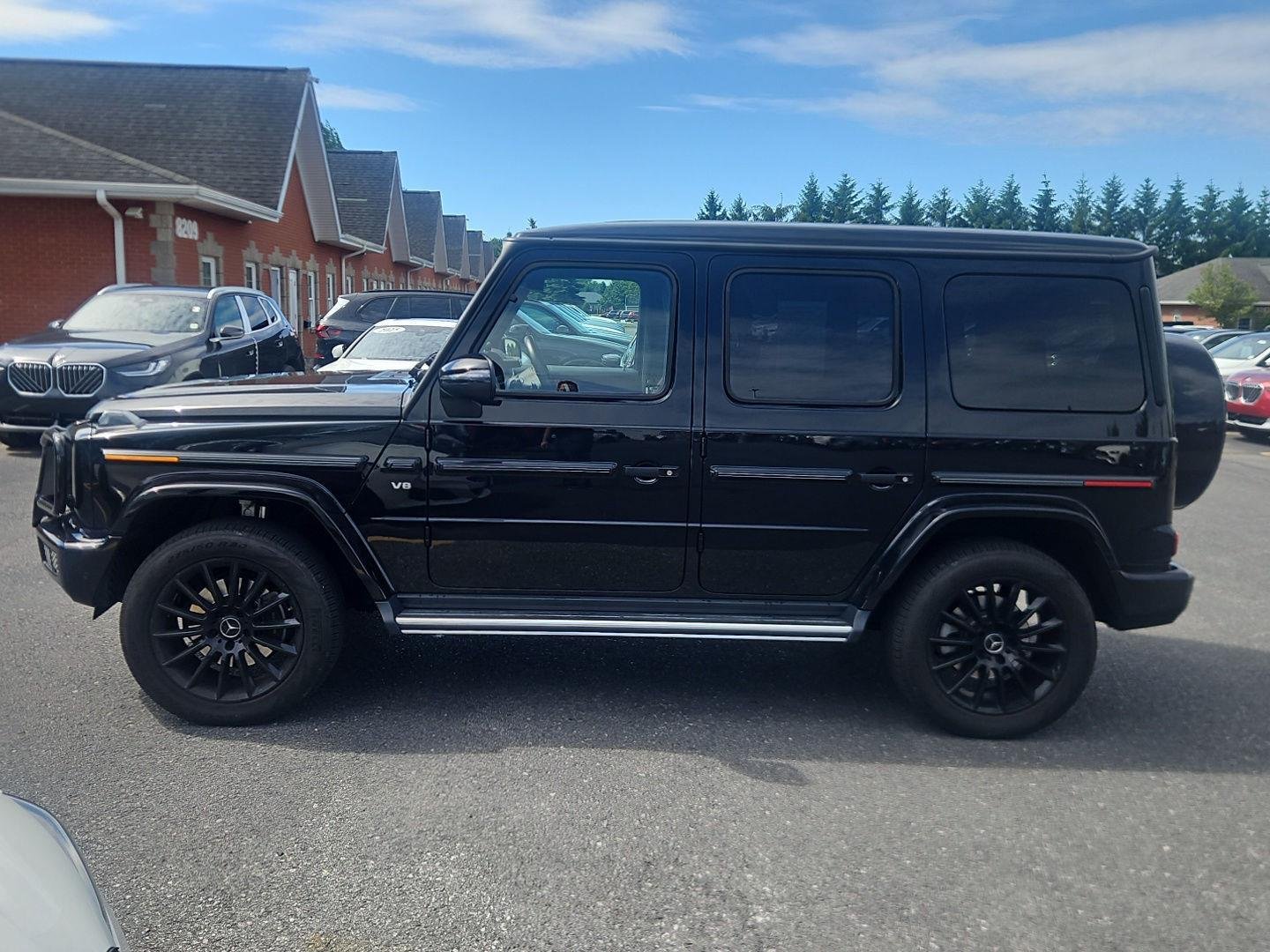 Used 2022 Black Mercedes-Benz G 550 image 8