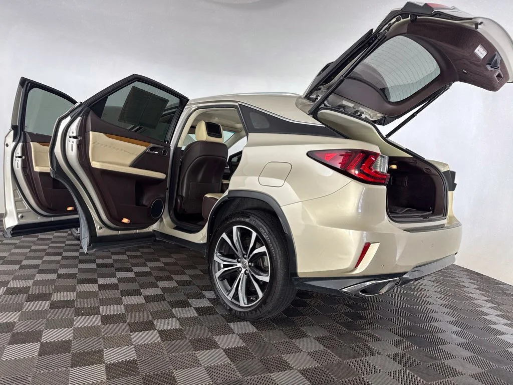 Used 2016 Beige Lexus 350 image 26