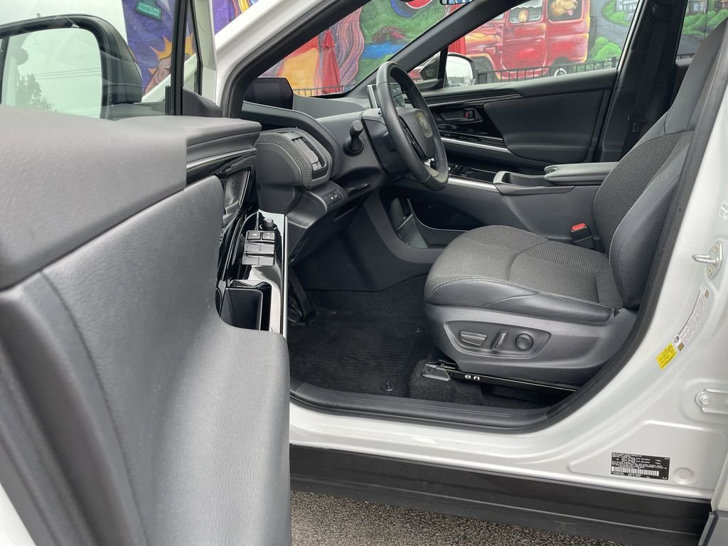 Used 2024 Beige Toyota XLE image 14