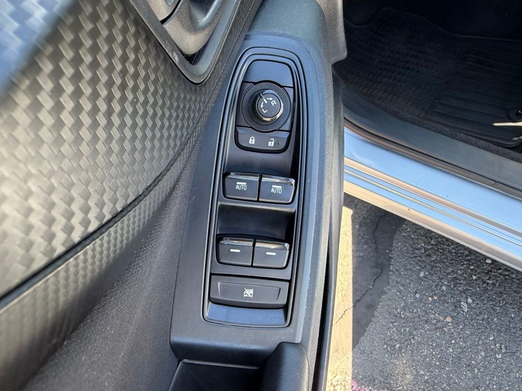 Used 2018 Silver Subaru 2.0i Premium image 12