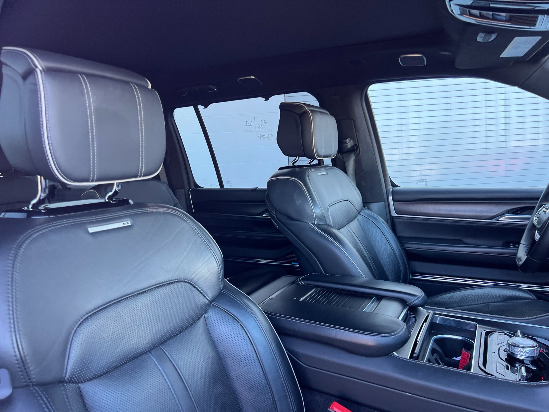 Used 2024 White Jeep Series II image 27