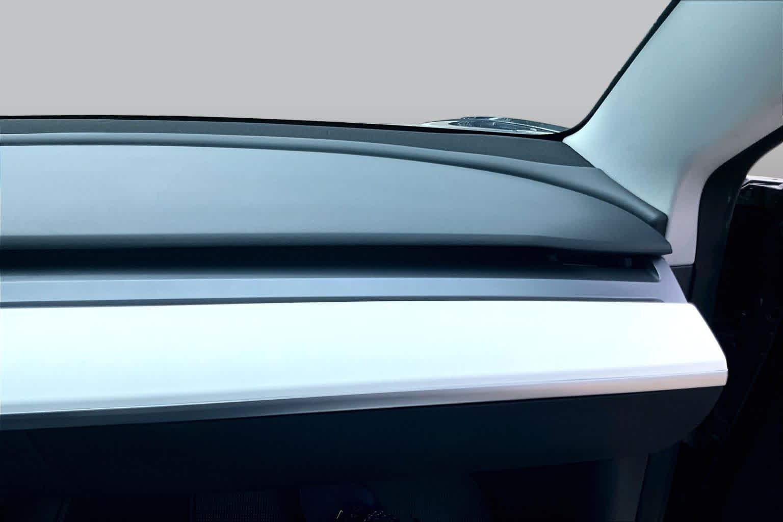 Used 2023 Deep Blue Metallic Tesla  image 18